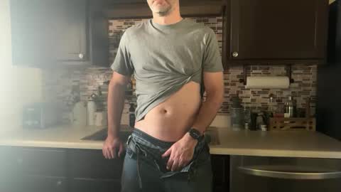 Snapshot of newguy_097 chatting on 09-20-25, 12:00 newguy_097 online show from 09-20-25, 12:00