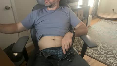 Snapshot of newguy_097 chatting on 10-01-25, 09:54 newguy_097 online show from 10-01-25, 09:54