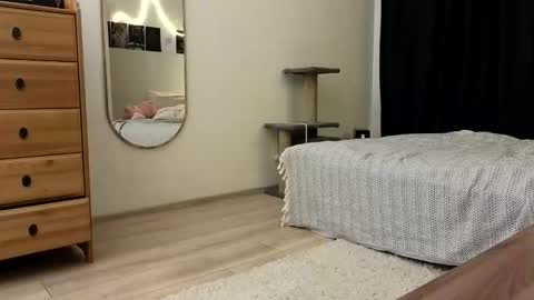 Nova online show from 11-08-25, 03:56