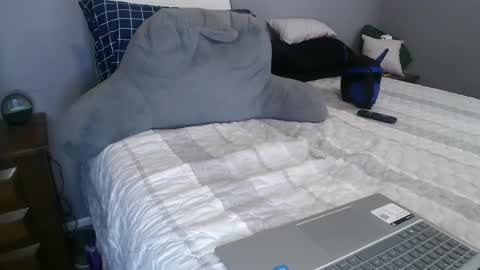 Snapshot of newtothis7756 chatting on 09-17-25, 01:18 newtothis7756 online show from 09-17-25, 01:18