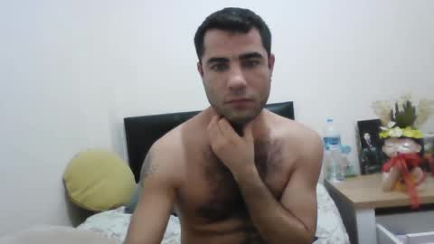 newworld0 online show from 12-31-24, 06:02