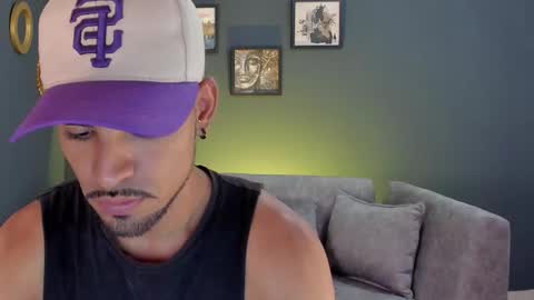 NEYDER  online show from 02-25-26, 01:32