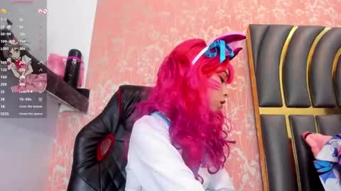 NEZUKO MITSURI online show from 01-09-25, 04:49