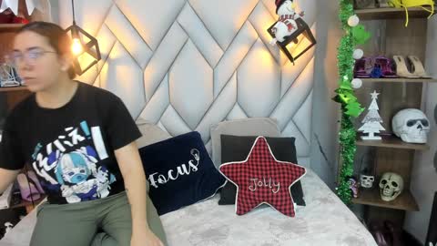 Milena online show from 12-27-24, 01:07