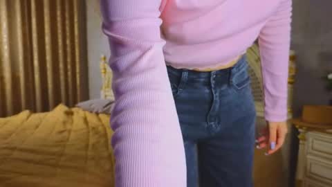 Snapshot of nganlico chatting on 11-14-25, 04:11 Anasteisha online show from 11-14-25, 04:11