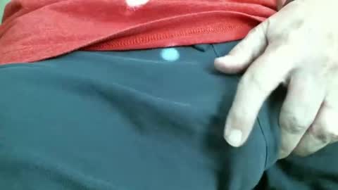 Snapshot of ngurth chatting on 11-02-25, 06:32 ngurth online show from 11-02-25, 06:32