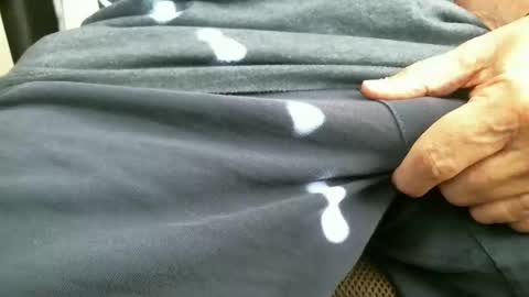 Snapshot of ngurth chatting on 11-16-25, 07:41 ngurth online show from 11-16-25, 07:41