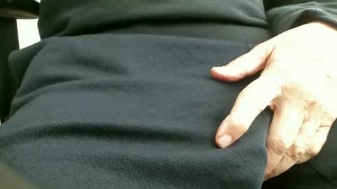 ngurth online show from 12-18-25, 05:52