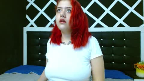 Estefani  online show from 12-17-24, 11:39