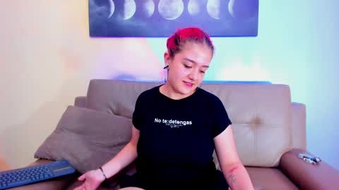 Estefani  online show from 01-03-25, 06:03