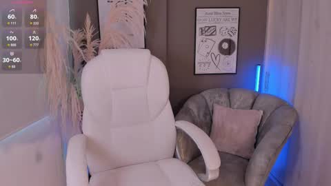 Nia online show from 01-14-26, 01:06