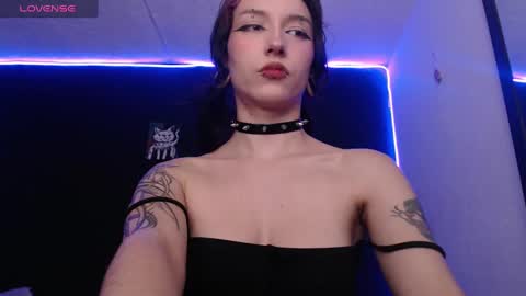  niakat  online show from 12-17-24, 01:18