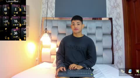 Snapshot of niall_falcon chatting on 01-07-25, 12:41 Niall online show from 01-07-25, 12:41
