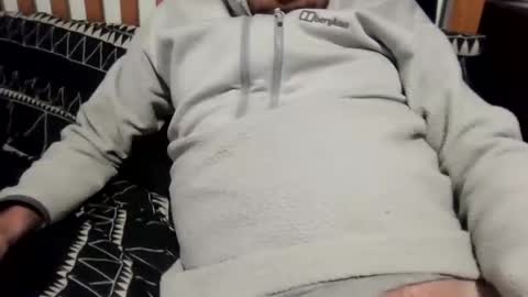 nic2nite online show from 11-24-25, 02:11