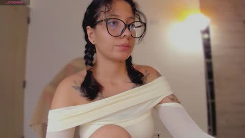 Snapshot of nice_day_ chatting on 02-02-26, 12:53 day online show from 02-02-26, 12:53