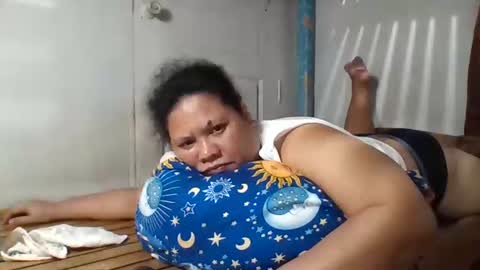 Snapshot of niceasianpussy chatting on 10-29-25, 03:47 niceasianpussy online show from 10-29-25, 03:47