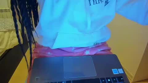 Sfora online show from 02-05-25, 10:55
