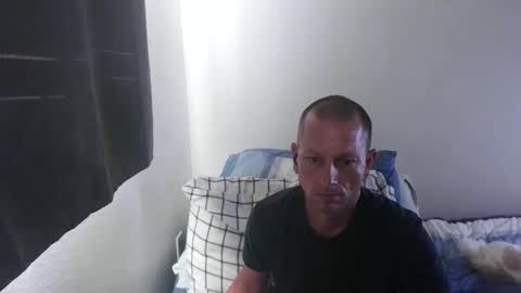 Snapshot of nicebutnaughty25 chatting on 09-10-25, 02:39 niceguy online show from 09-10-25, 02:39
