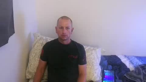 Snapshot of nicebutnaughty25 chatting on 10-03-25, 04:20 niceguy online show from 10-03-25, 04:20
