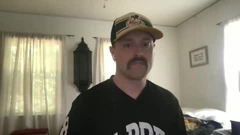 Snapshot of nicebuttniceguy chatting on 04-01-26, 06:38 NiceButtNiceGuy online show from 04-01-26, 06:38