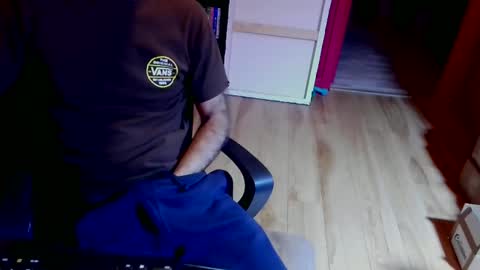 nicecck24 online show from 12-02-24, 05:37