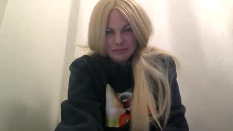 Amber online show from 01-14-26, 07:58