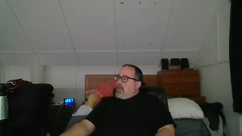 niceguy7208 online show from 10-20-25, 04:57