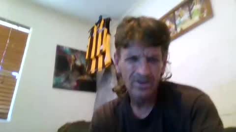 Snapshot of niceozziecockxxx chatting on 02-06-25, 07:13 Sexiishaine online show from 02-06-25, 07:13