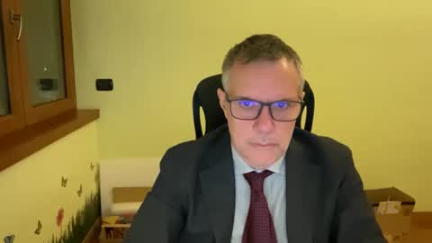 Snapshot of niceshy_71 chatting on 01-07-26, 05:59 Andrew online show from 01-07-26, 05:59