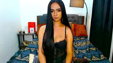 Snapshot of nicetouch_69 chatting on 02-14-25, 09:03 Olivia online show from 02-14-25, 09:03