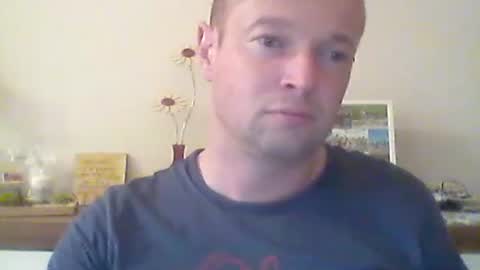 nick1990b online show from 09-16-25, 04:52