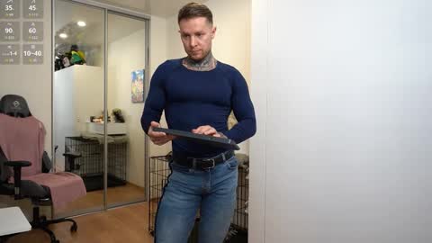 Snapshot of nick_howlenxx chatting on 10-30-25, 05:02 nick_howlenxx online show from 10-30-25, 05:02