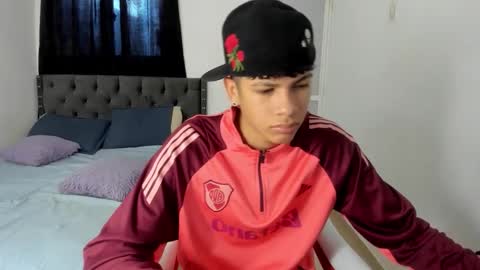 nick_master2 online show from 02-19-26, 07:32