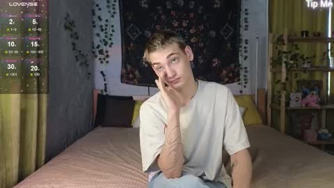 Nick online show from 11-12-25, 04:35