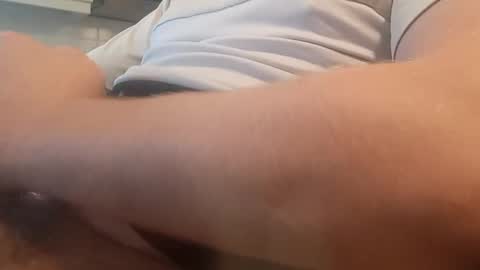 Snapshot of nick_x_b chatting on 11-20-25, 10:48 nick_x_b online show from 11-20-25, 10:48