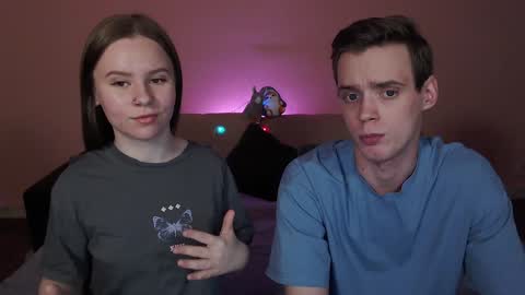 nick and molly online show from 01-08-25, 04:11