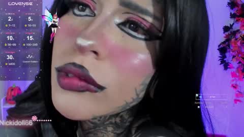   Help me reach 100 thumbs up online show from 11-02-25, 06:38