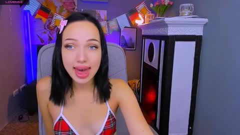 nicki_lovex online show from 09-13-25, 06:13