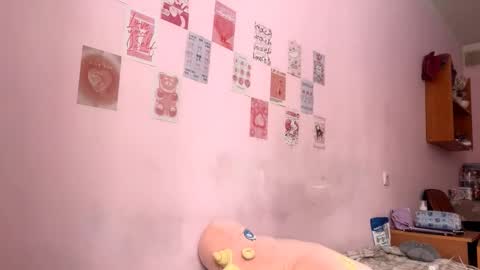 Lola online show from 02-15-26, 06:10