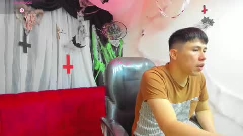 Nickk Wolff online show from 10-19-25, 04:24