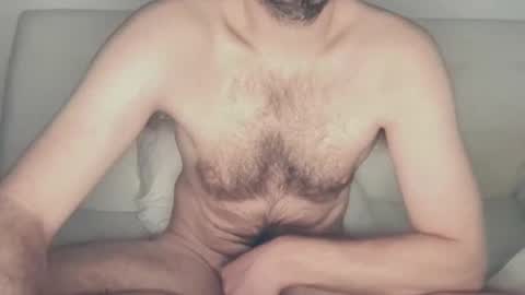 Nik online show from 12-21-25, 01:18