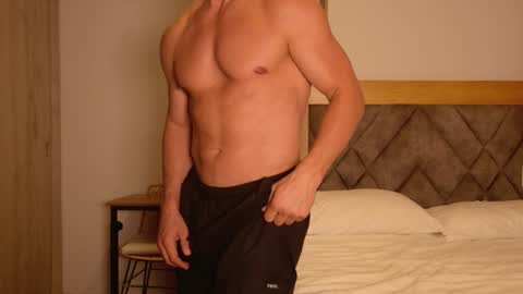 nickriverzxo online show from 10-22-25, 11:26