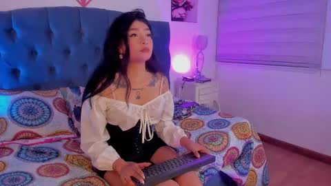 nicky_as online show from 12-18-25, 07:36