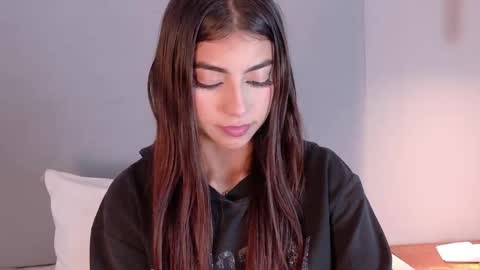 nicky_belmonth online show from 02-10-25, 05:52