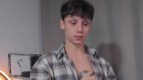 Nicky Neal online show from 12-04-24, 03:15