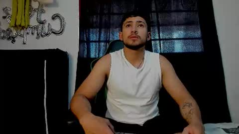 Snapshot of nicky_vance chatting on 11-17-25, 08:14 nicky online show from 11-17-25, 08:14