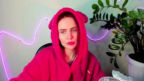 Nicky Weekends online show from 12-16-24, 05:11