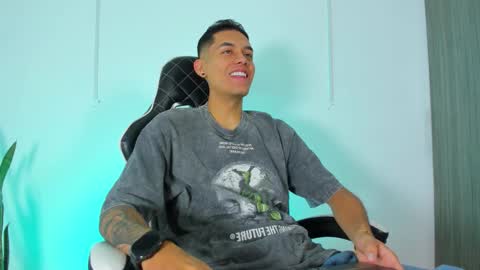 Nicky  online show from 10-15-25, 11:54