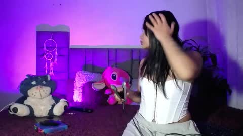 nickyd11 online show from 10-28-25, 04:16