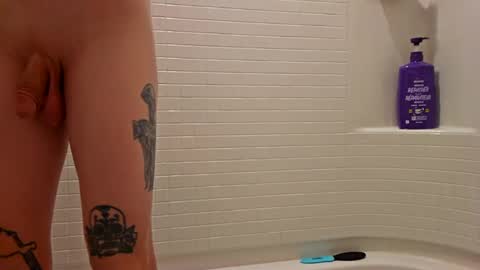 Snapshot of nickytatz chatting on 02-03-25, 03:20 Nicky online show from 02-03-25, 03:20